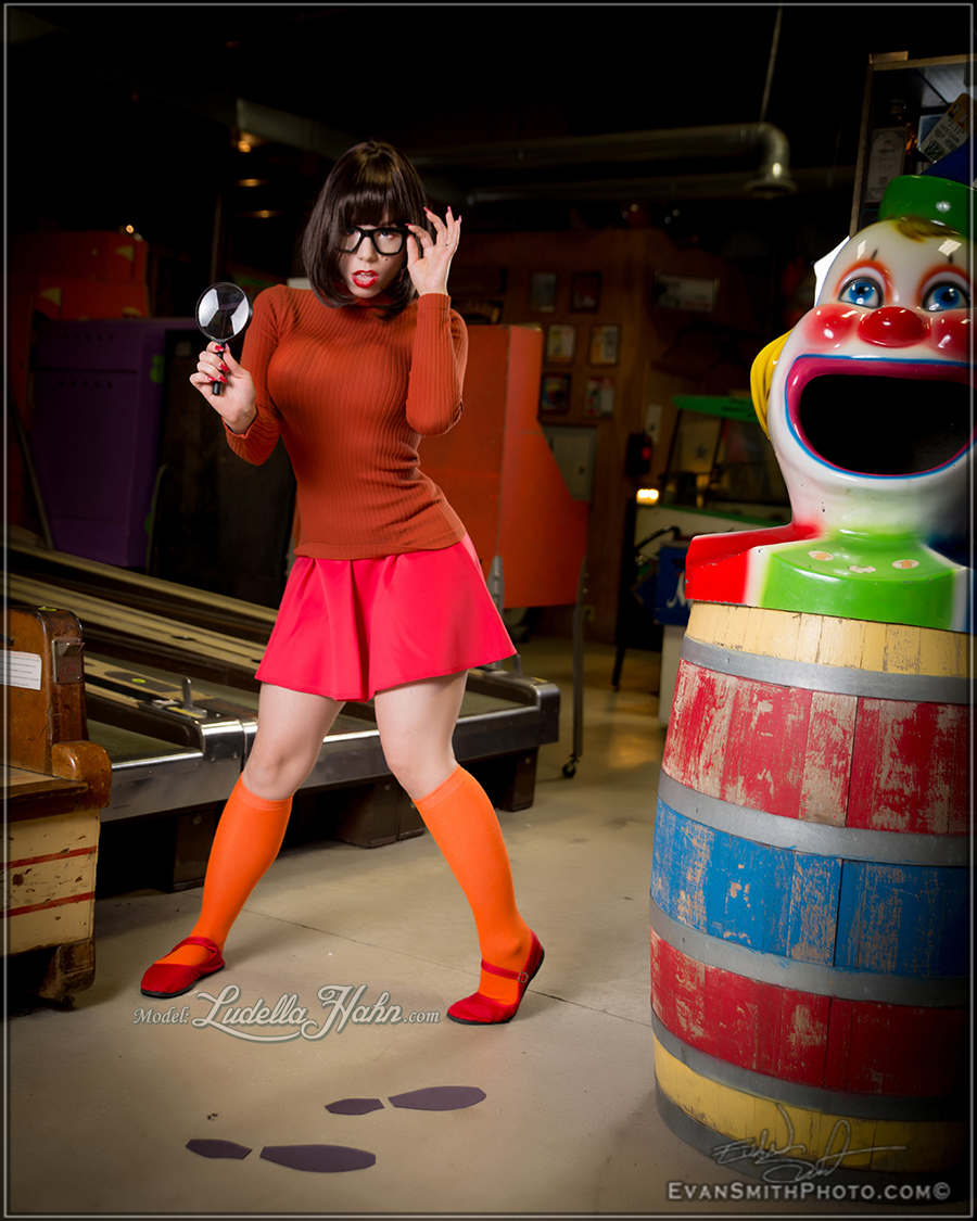 Ludella Hahn as Velma 1 - web.jpg